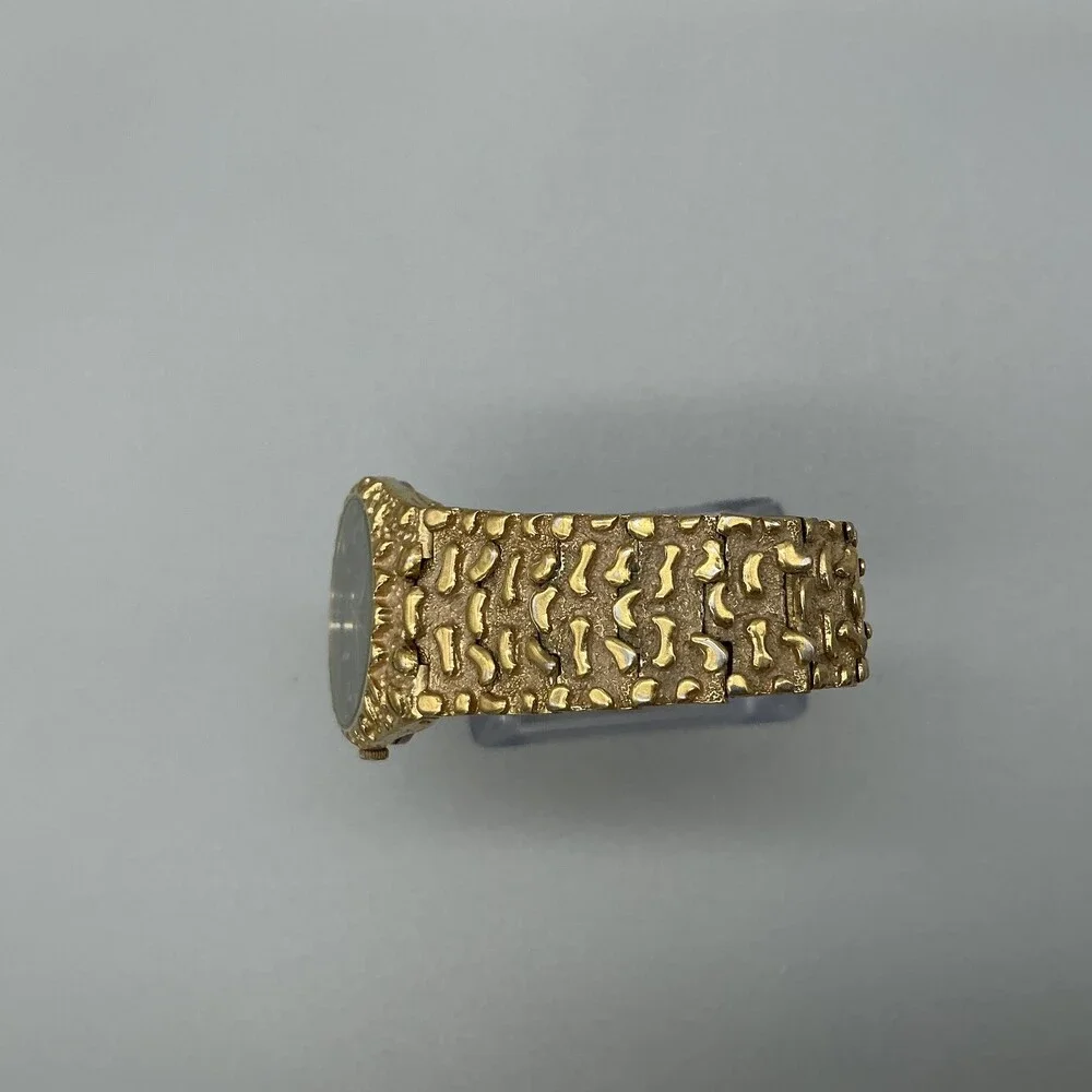 Vtg Event Diamond Men Watch 32mm Nugget Texture Band Gold Tone New Battery 7.75